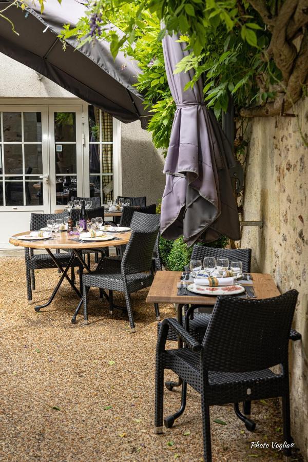 Logis Auberge Le Colombien - Hotel Et Restaurant Villandry Exterior photo