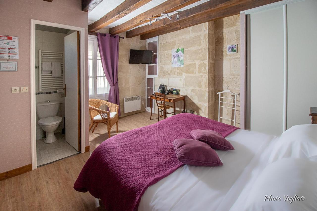 Logis Auberge Le Colombien - Hotel Et Restaurant Villandry Exterior photo
